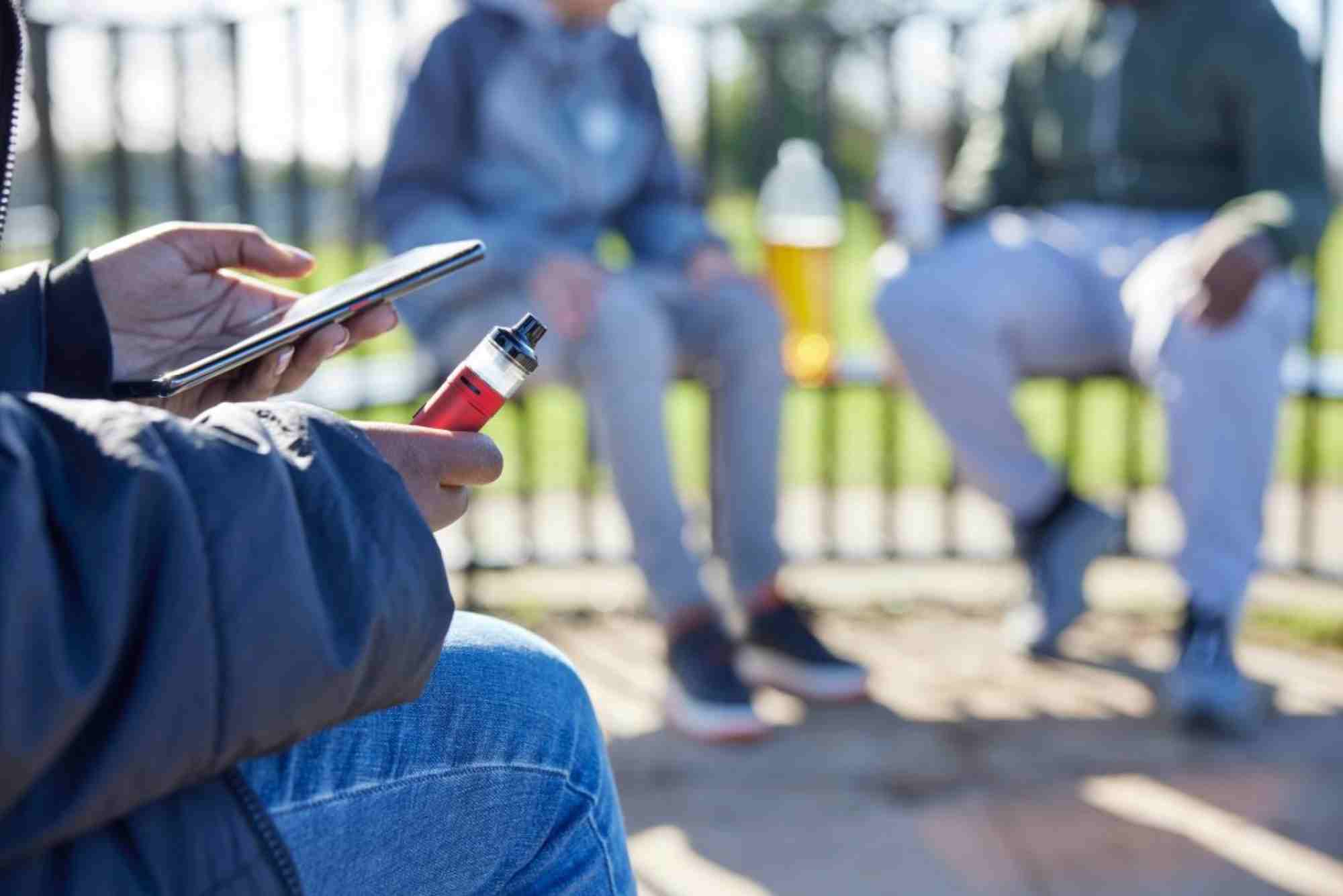 How Vape Culture Shapes Digital Media