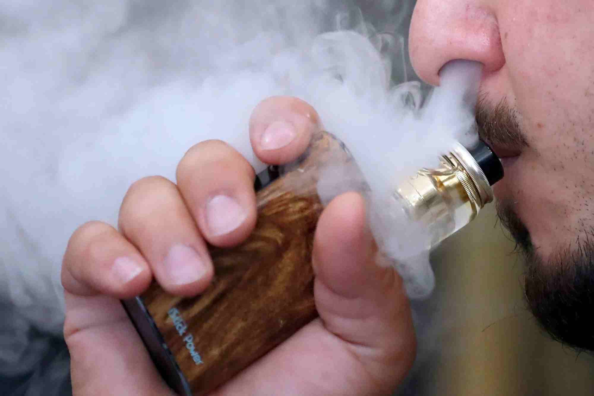 The Cultural Rebirth of Vaping in 2026